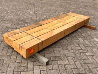 4x Eiken Balken Fijnbezaagd, 200x200mm, Lengte 270cm